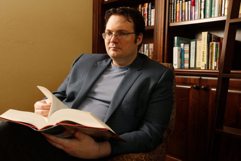 Brandon Sanderson